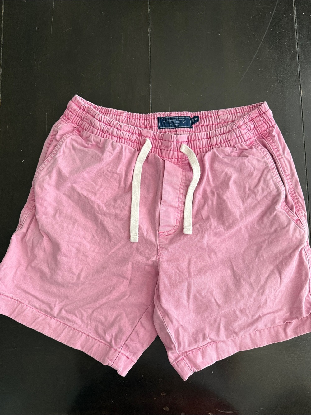 Vineyard Vines Men’s Pink Elastic Waist Athletic Shorts
